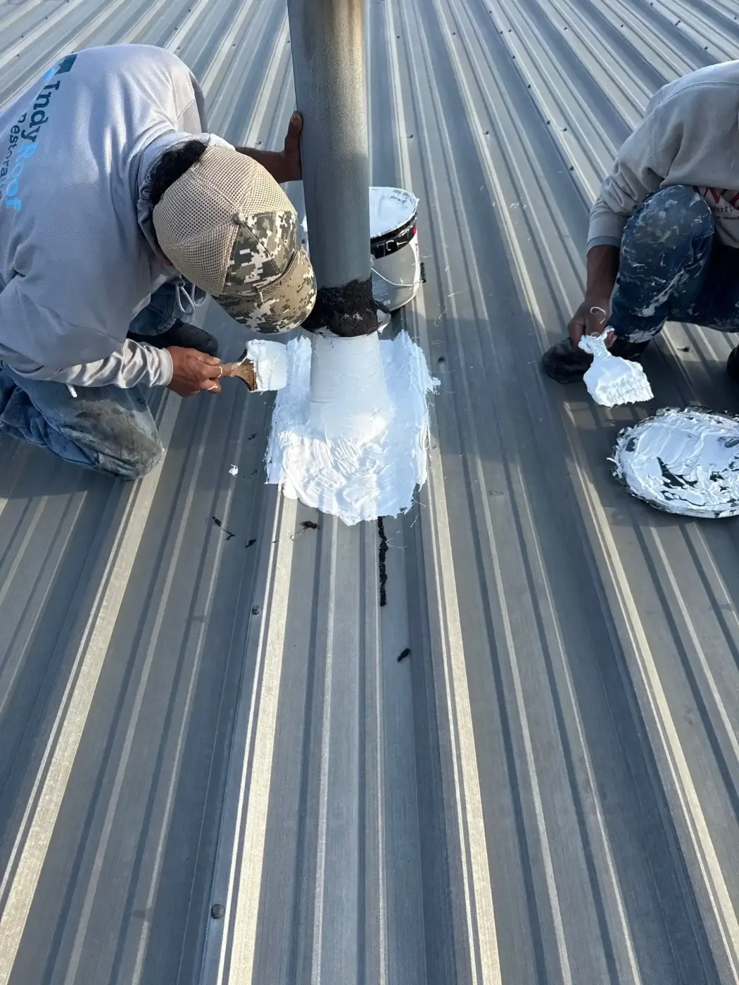 Manufacturer-certified roof installation in Summitville