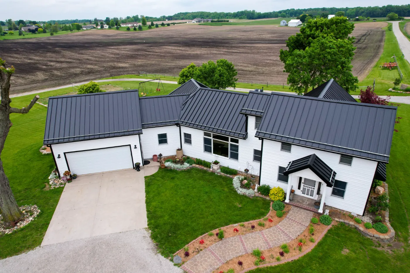 Metal roofing by Summitville Metal Roofing near Yorktown, IN
